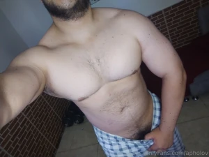 Online i do private shows and custom videos i look forward to hearing