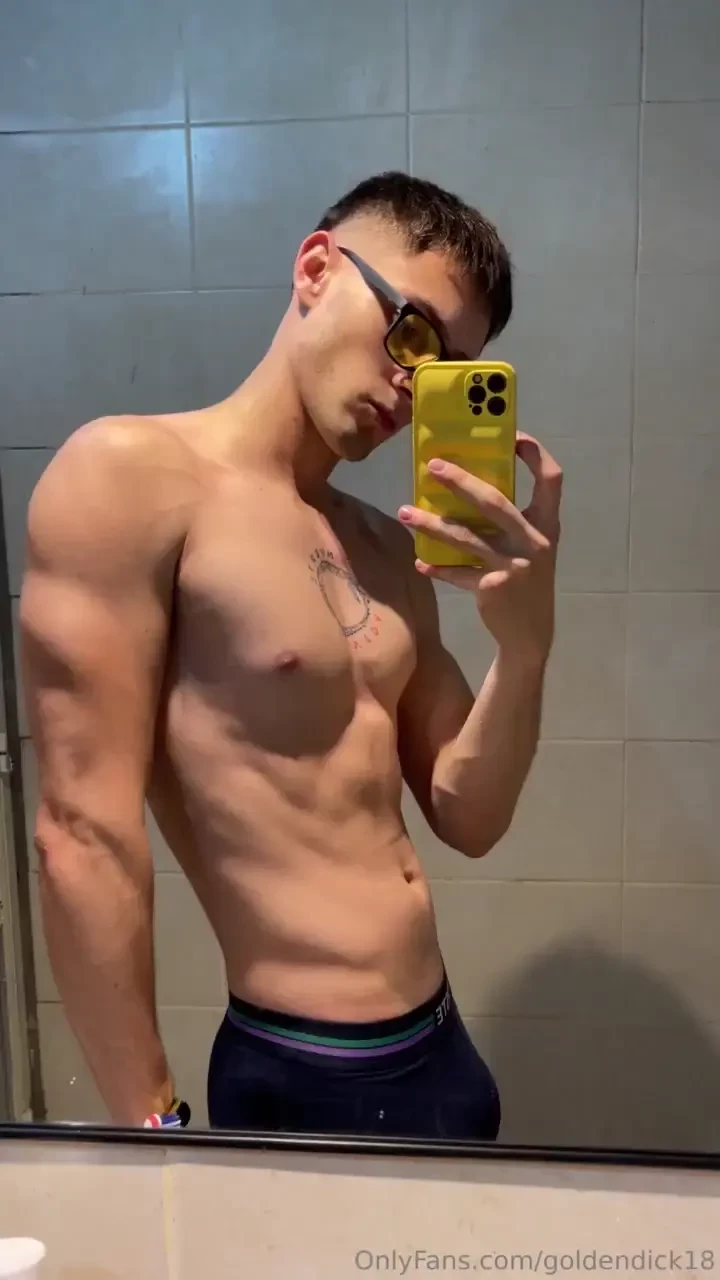 The warm environment inside my house makes me feel hot doing my job i 