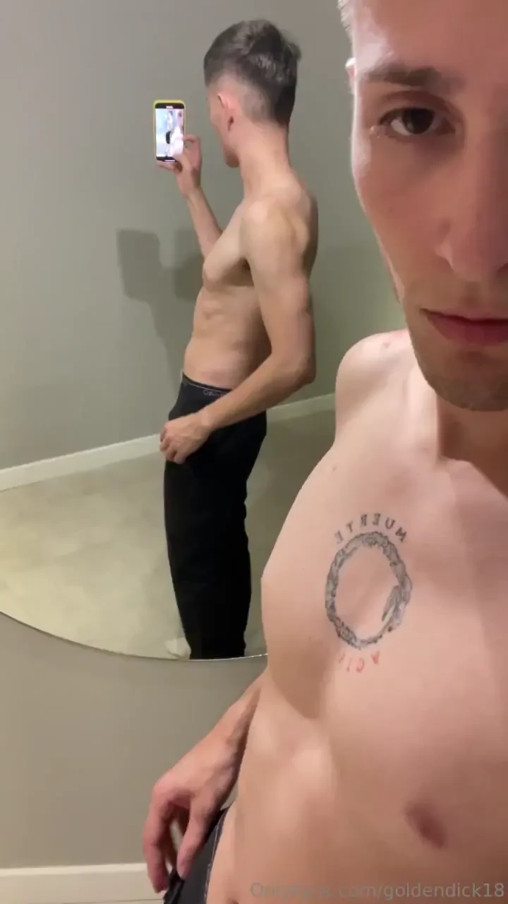 I wanted to take off my black jeans to show you a bit more haha 