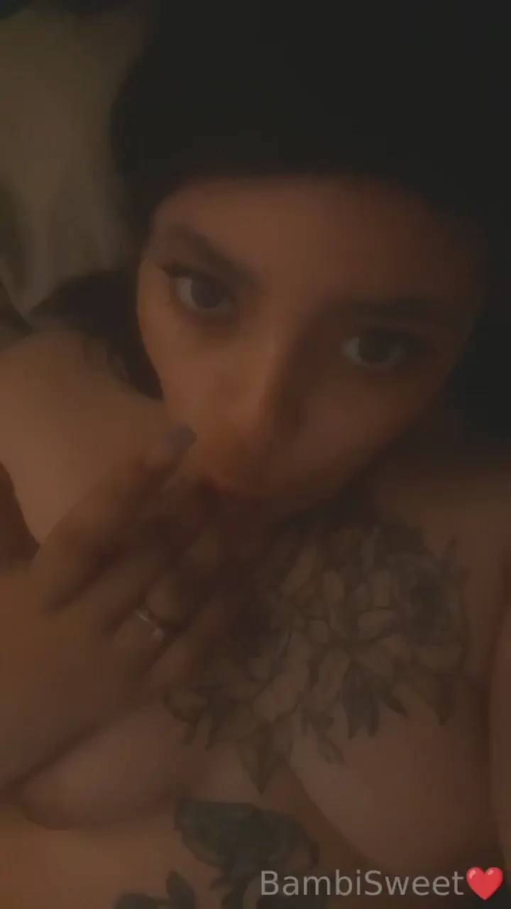 Here s a lil sneak peek at a custom masturbation vid for a loyal fans 