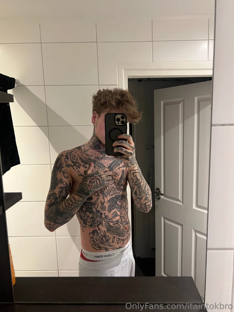 Posting on my premium almost daily aaronspremium 