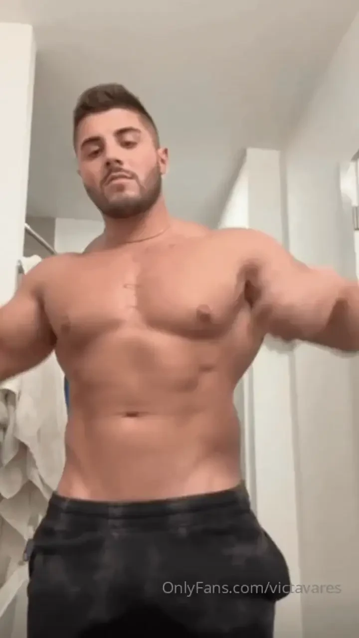 Couldn t keep it in my pants how bout a muscle flex with some hahah 