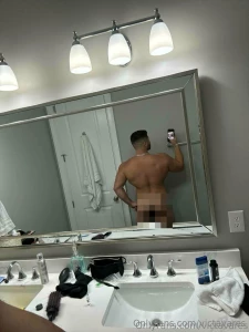 I m in the mood to make tonight unforgettable tip me and i ll show you