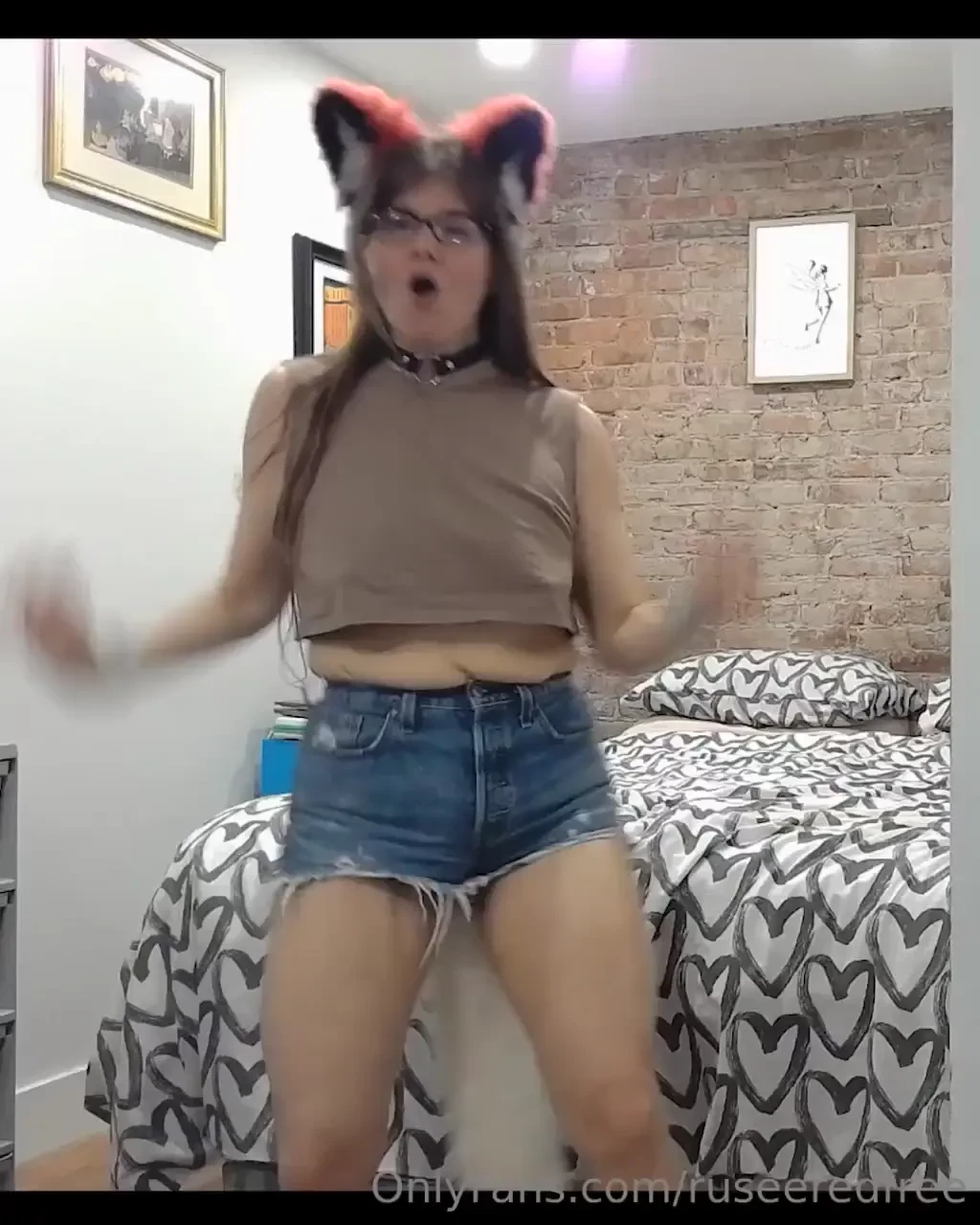 Dancing kitsune warning oh mickey you re so fine 