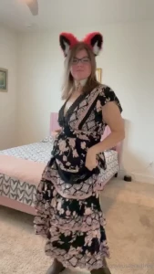 Happy friday did you miss me 3 if you wanna see more you know what to