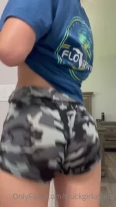 Wanna make my ass bounce