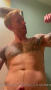 How s it going fellas i was stripping at the all nude adonis party