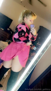 This outfit doesn t really do it for me not the vibe part 2