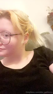 This is what i wore for christmas 3 part 1