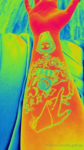 My tattoos look so cool like this lol part 1
