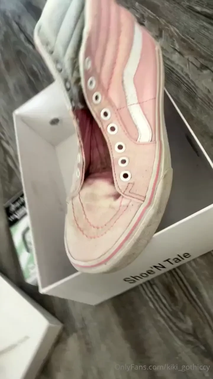 Dyed some boots and a pair of my old old old vans this red would be part 2 