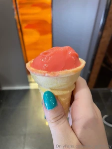 The strawberry gelato stuff was awesome part 4