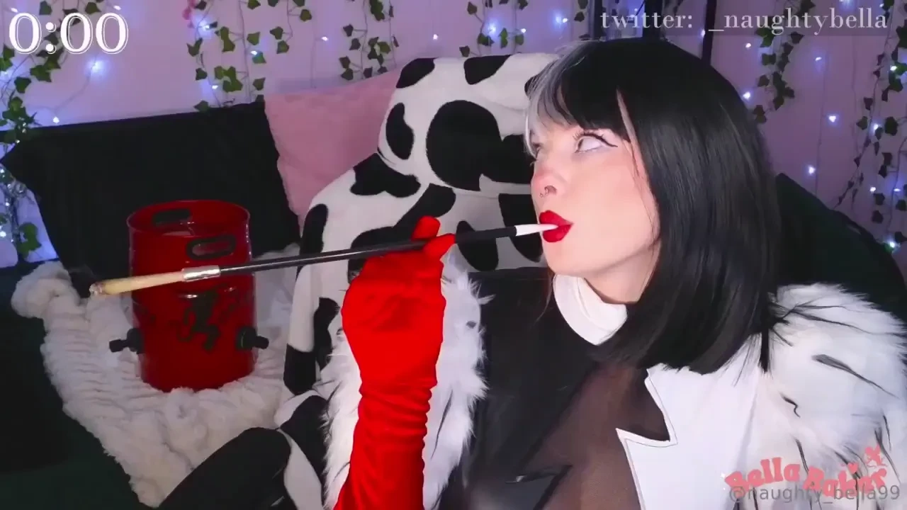 Cruella costume today 