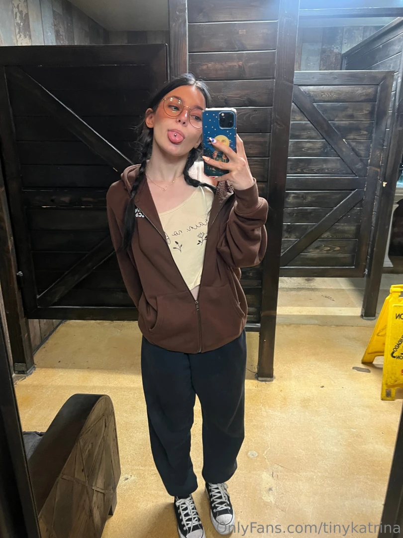 Little cowgirl s day out part 2 