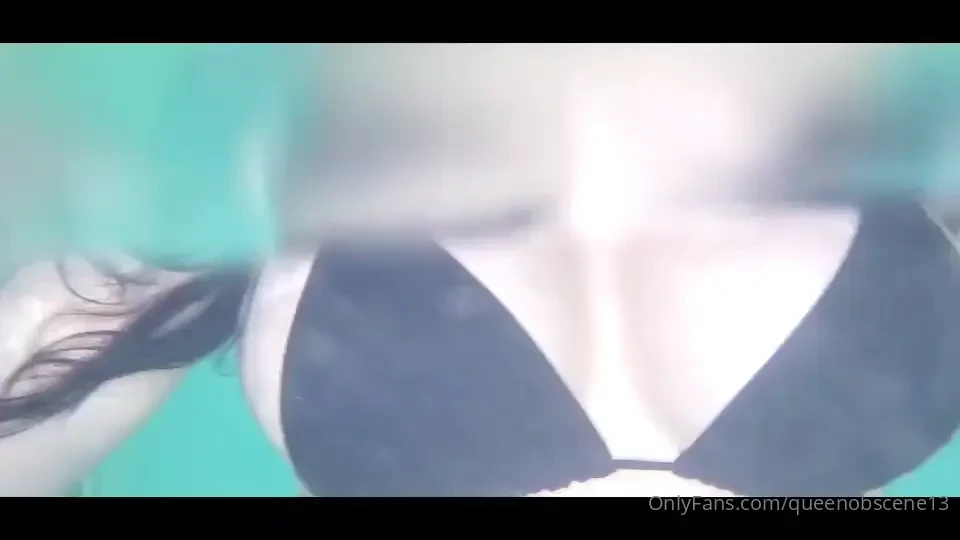 Hi bb i m still here forgive me just been drowning in work lately 