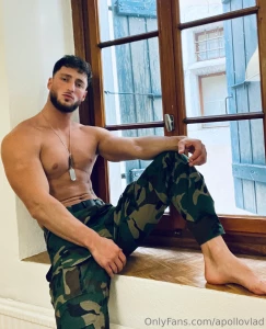 Careful i m about to steal your attention