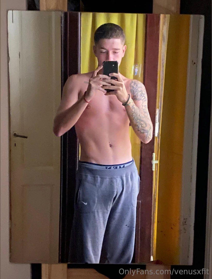 Zaydgarden zaydgarden zaydgarden 22 years old good vibes and big bulge part 1 