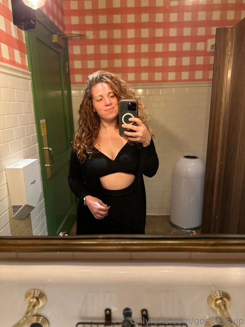I want to spice it up for my vip this week goddessvip don t miss it 