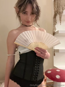 Elf girl have some kitty content coming soon part 7