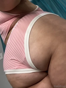 Don t be shy worship this thick ass while i make it clap for you