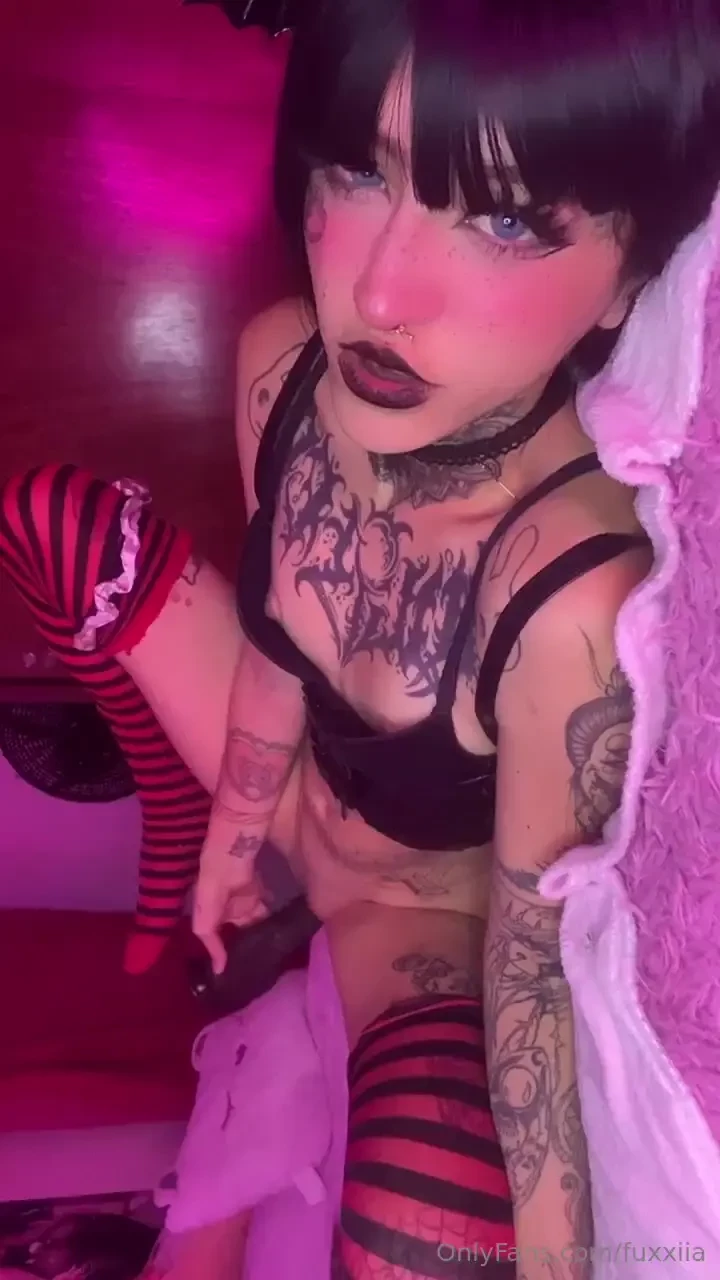 No suelo publicar esto en mi muro pero estoy muy hotttt 