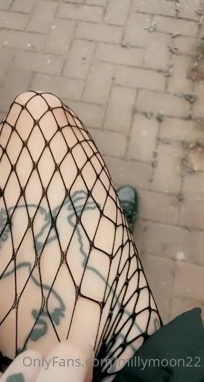 I need to make a video in these tights 