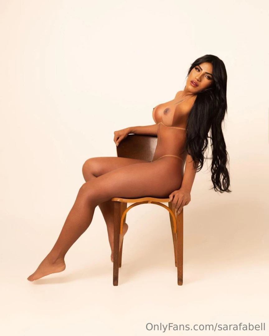 Checkout my sis erikamunizx the tsgirl mistress with a very big cock 