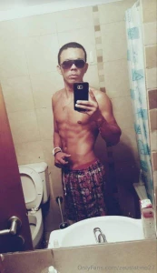 Nicknicoo a brazilian boy call me 24 7 v deo call sexting photos