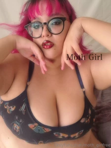 A new week is starting another week to worship your goddess