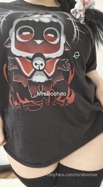 Ooh i loooove this scrunchie thank you so much for buying it for me 