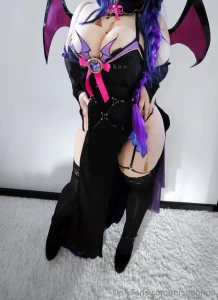 The high heels are so sexy am - i right gt - lt