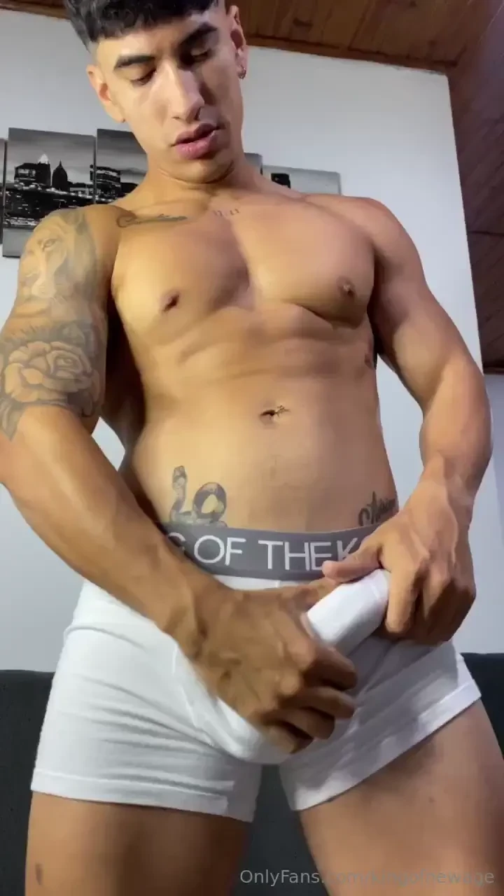 P deme el video completo sin censura al dm my vip page https onlyfans 