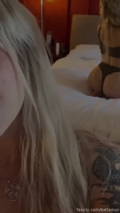 Your midnight snack is here eat me