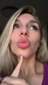 Deseria probar tus labios amor