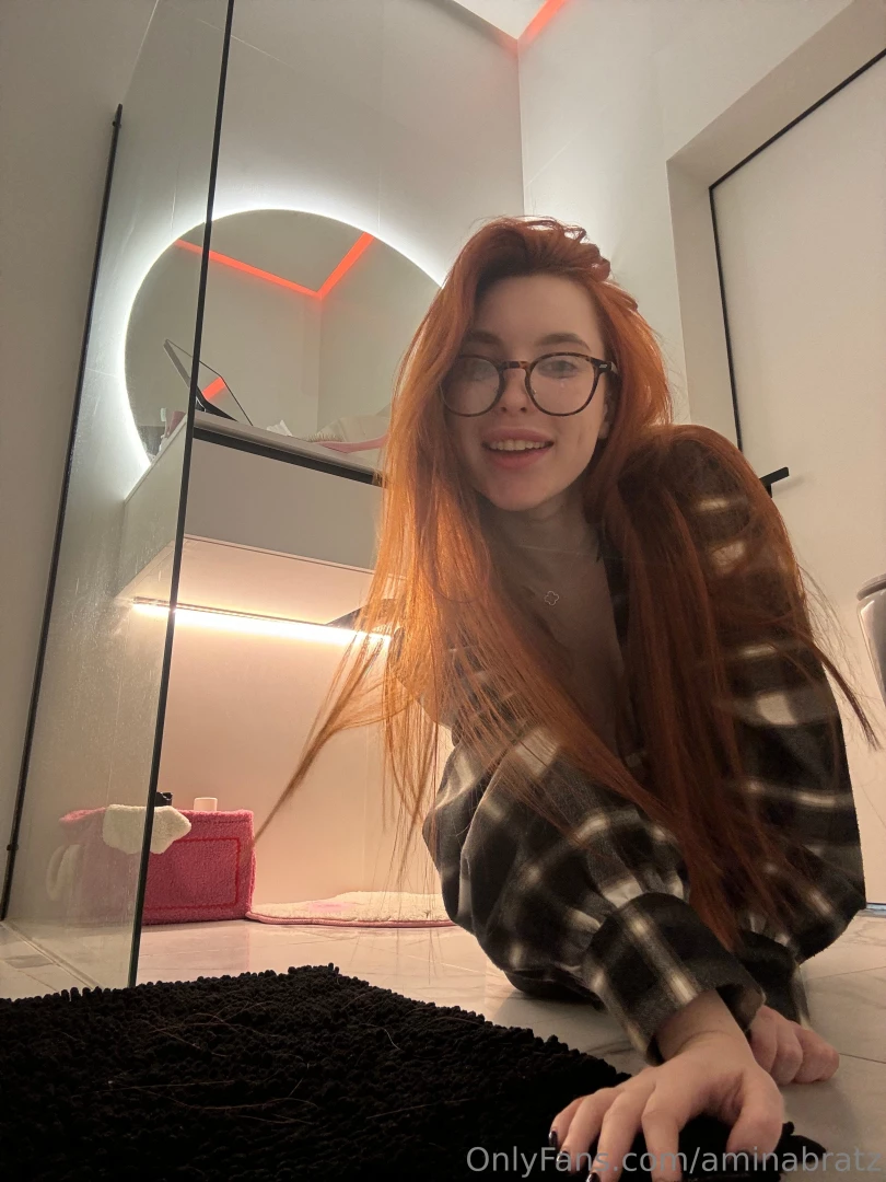 Am i too hot or too cute 