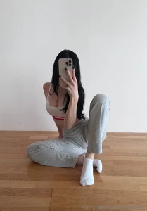 New set in white ankle socks for you lt 3 can someone help me to take part 3