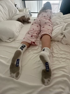 How wants to sniff my feet part 2