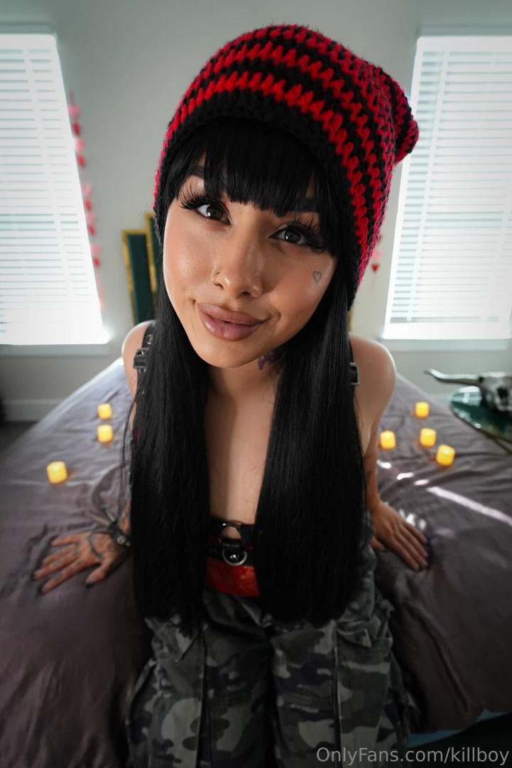 Did u know it s my birthday month lt 3 feb 10 who will be my valentine 