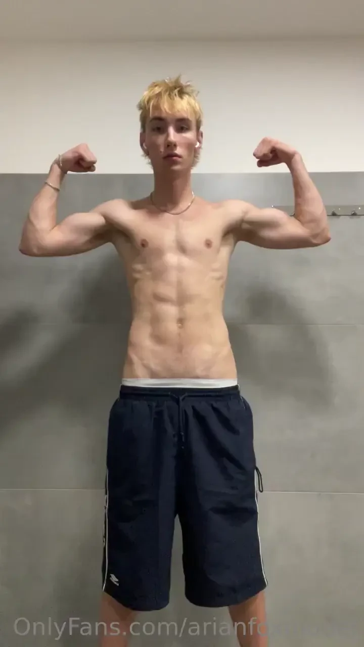 When i was shooting it in the showers at the gym i was secretly hoping 