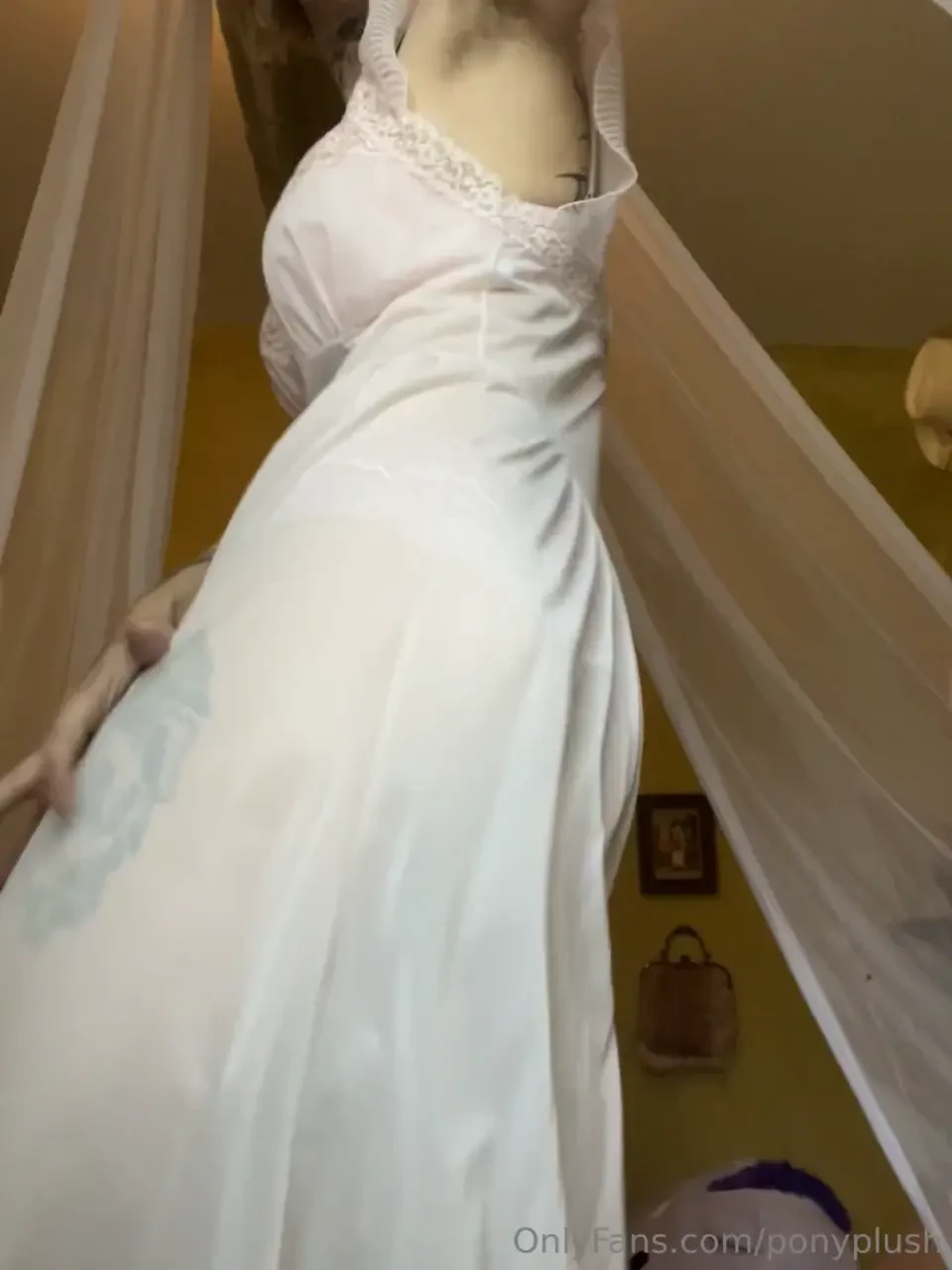 You know you missed my goofy dancing come boogie with me beep beep 