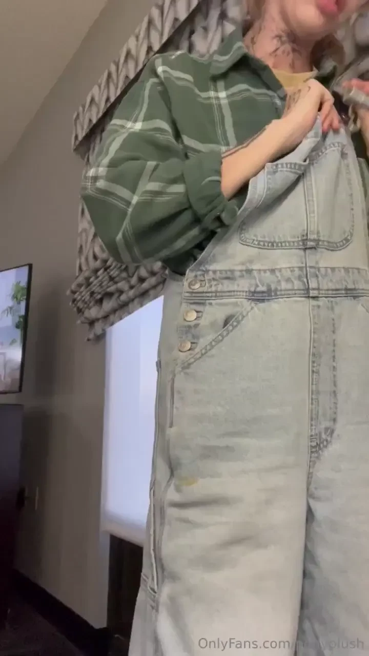 Oops tomboy got caught by room service stripping for the camera 