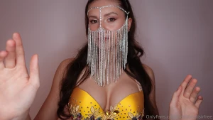 Asmr bra scratching amp ballo sensuale con musica in questo video tu