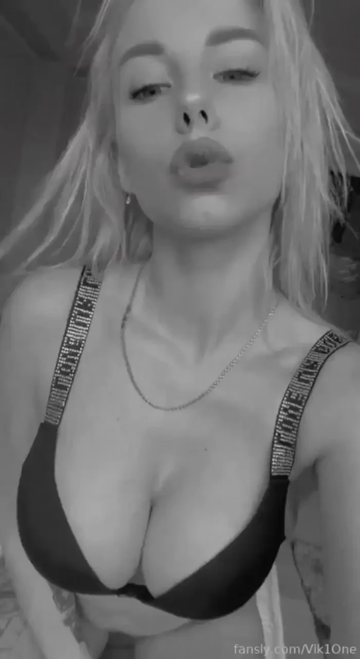 Would you take your eyes off my tits titfuck boobs bigboobs young 