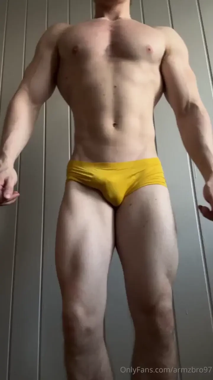 Soft cock statue like posing 