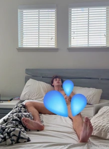 New cum vid my balls were so fucking full i needed to drain them so