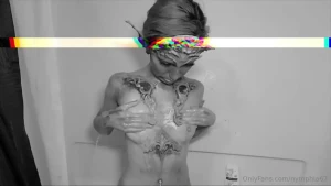 Just a little sneak peek of my fairy wand masturbation video will be