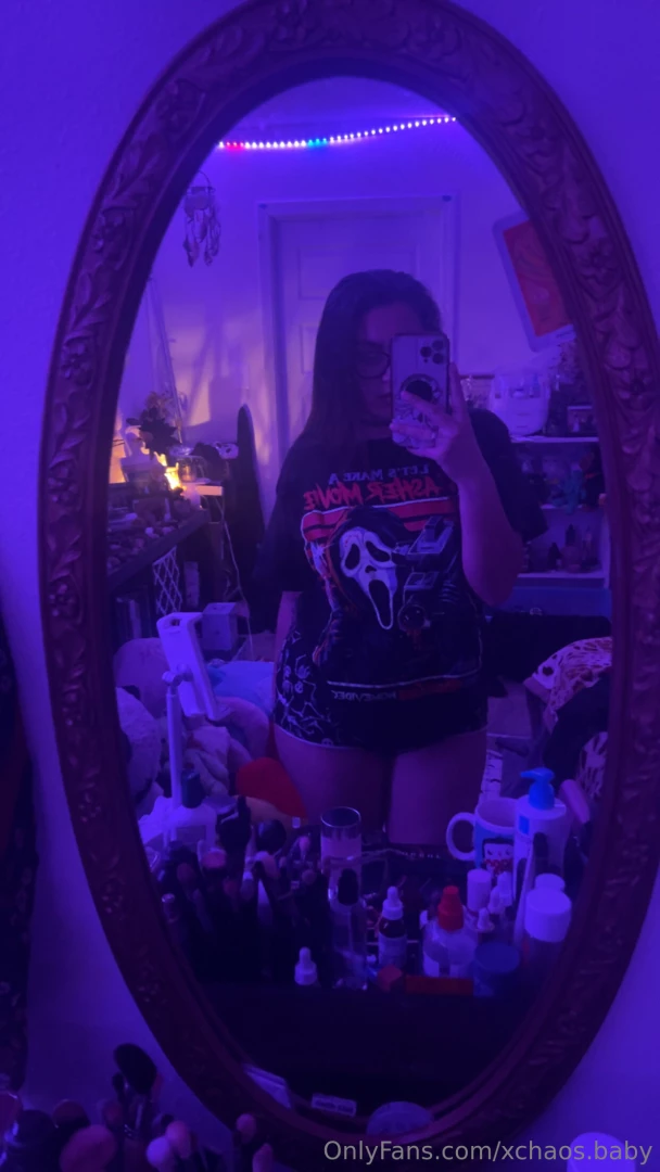 Lets kiss and have a scream fest if you can pay for the tickets to the part 1 