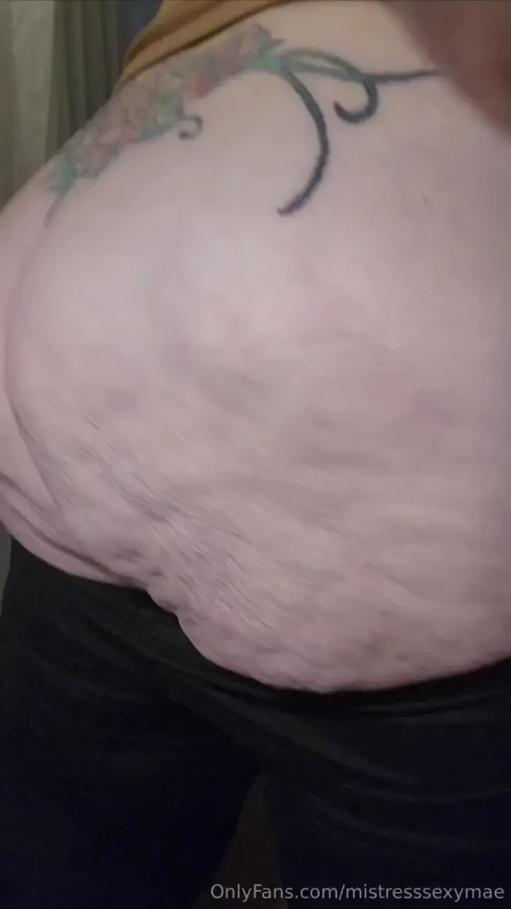 Order your custom or cam show mistresssexymae gmail com 