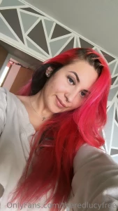 Na babe hast du schon pl ne f rs wochenende hey babe do you have any