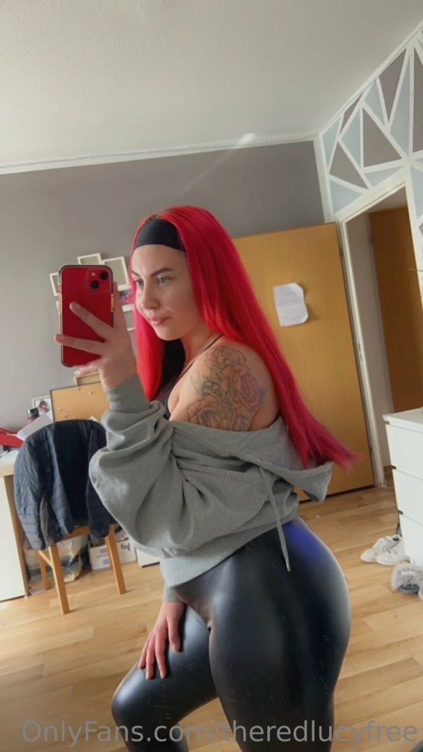 Wie gef llt dir meine leggings baby how do you like my leggings baby 